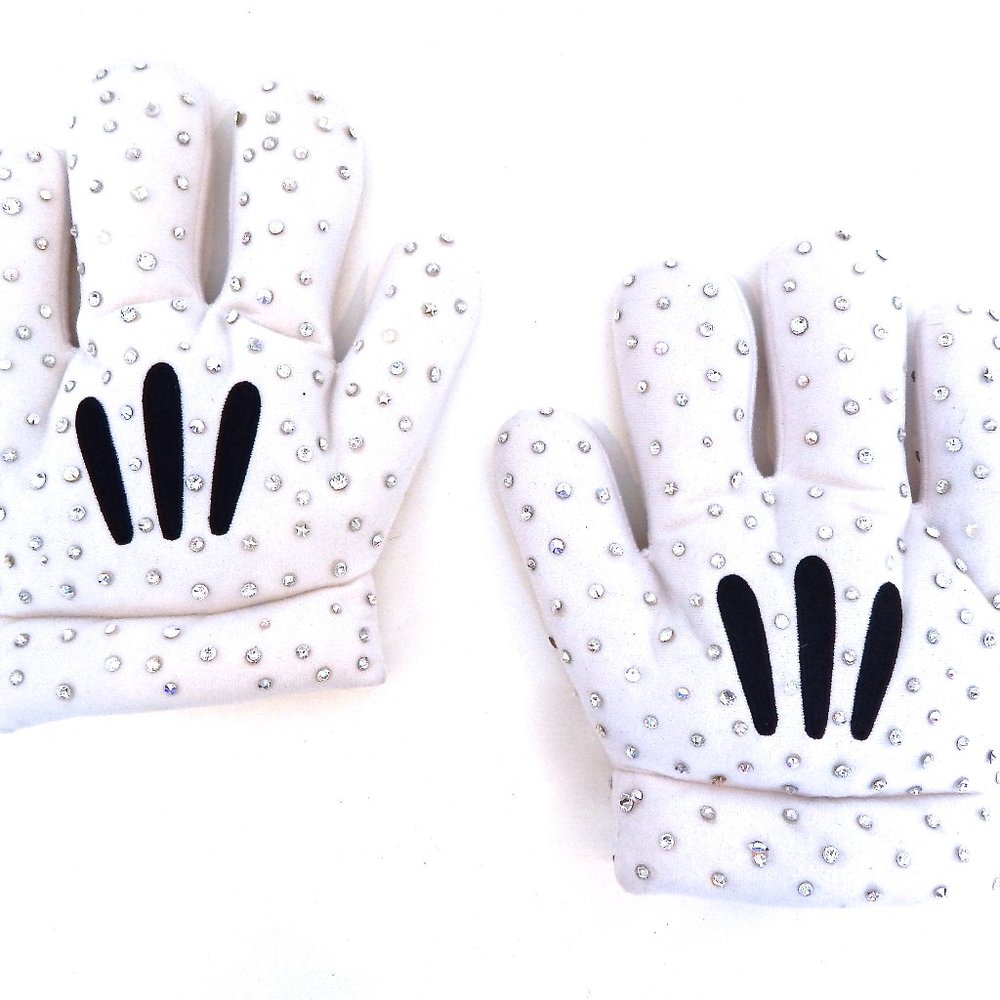 RHINESTONE MOUSE GLOVES WORN BY POPPY